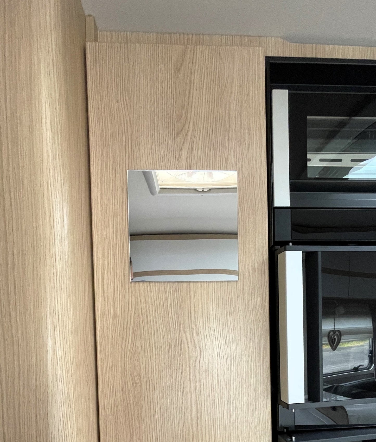 Spiegel (Plexiglas®) - viertec-caravaning.de#